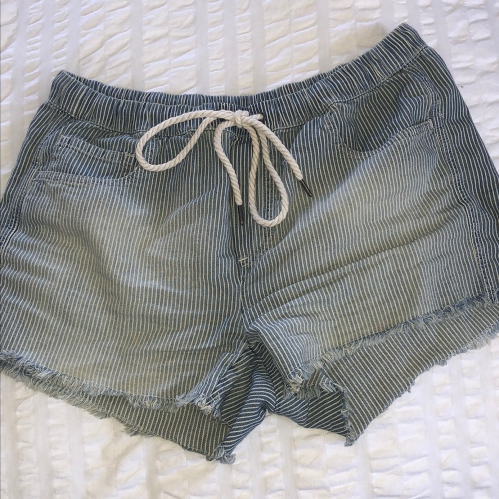 aerie shorts size small; open to offers